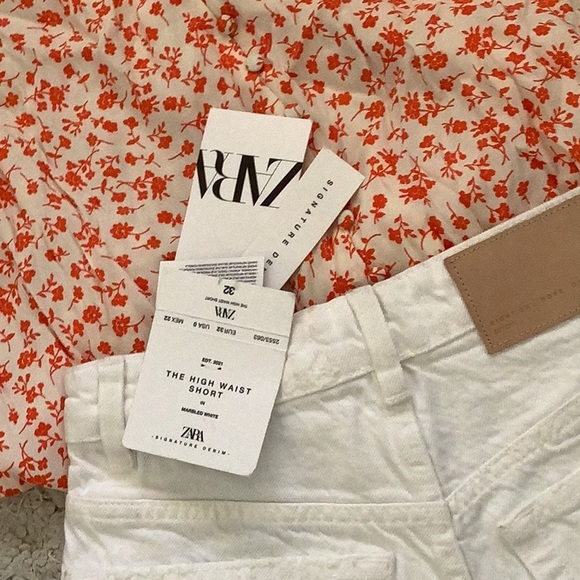 NWT Zara High Waisted Shorts 🖤🖤🖤 - Picture 4 of 9